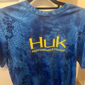 Huk Fishing Tee